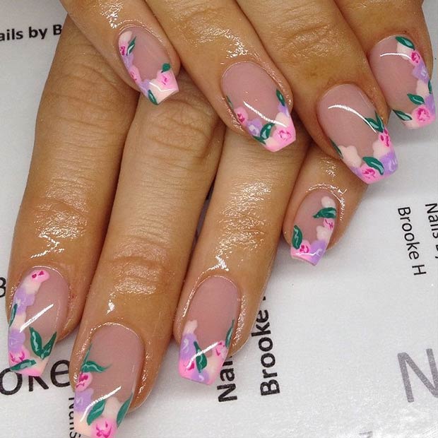 Floral Accents For Summer Nails