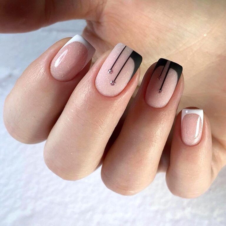 Creative Nail Art Designs For The Modern Mom